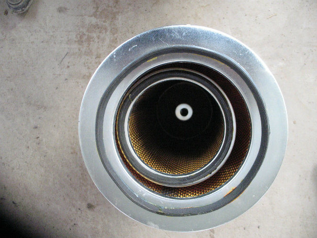 Sdlg LG933 LG936 LG938 LG952 LG953 LG956 LG958 LG968 Wheel Loader Parts Air Filter Insert 612600110540 4110000589016