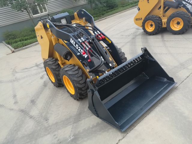 Weiman High Efficient 4WD Wheel Type Skid Steer Loader Made in China With Kubota 25HP Diesel Engine