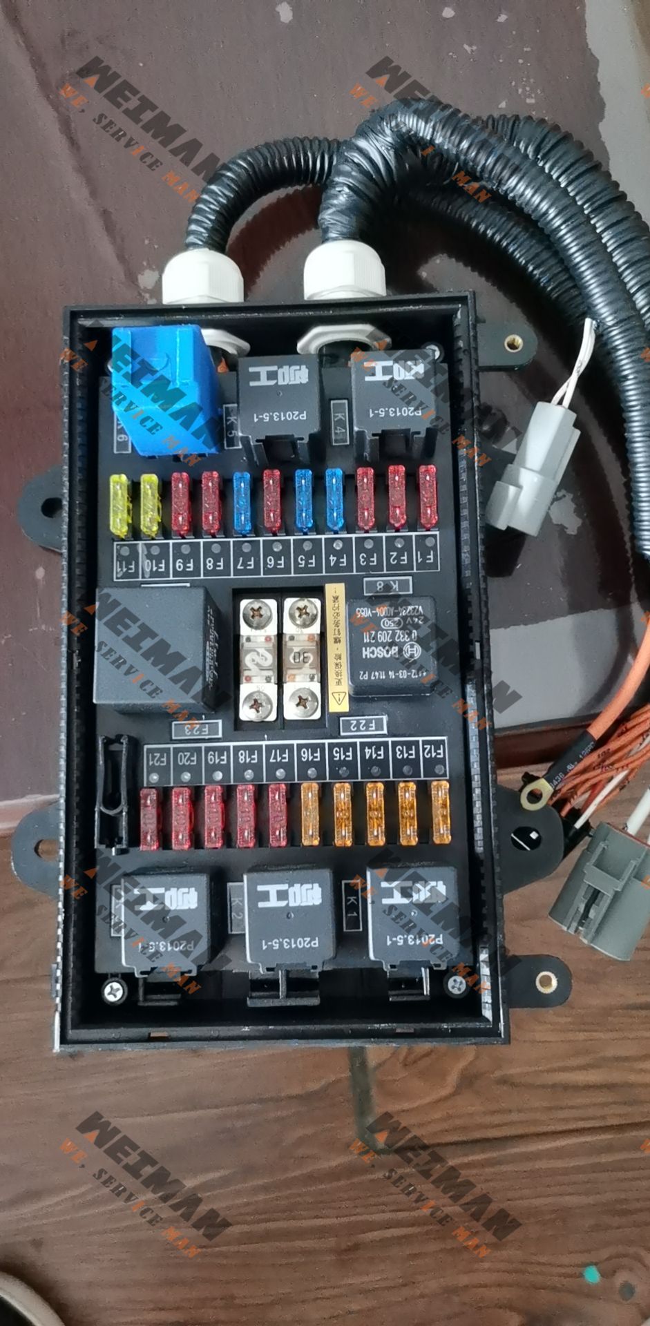 46C8016 (2)