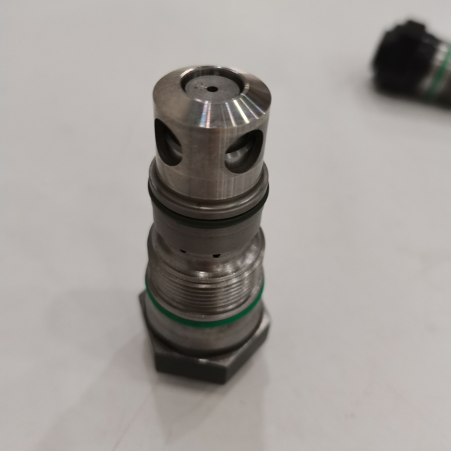 XCMG ROAD ROLLER XS223S 860508812 Valve