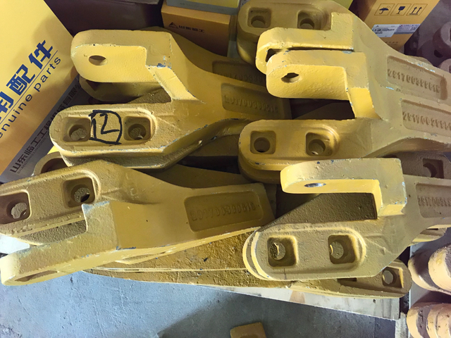 Genuine SDLG LG936L Wheel Loader Spare Parts 29170039951/29170039961/29170039941 Bucket Teeth 